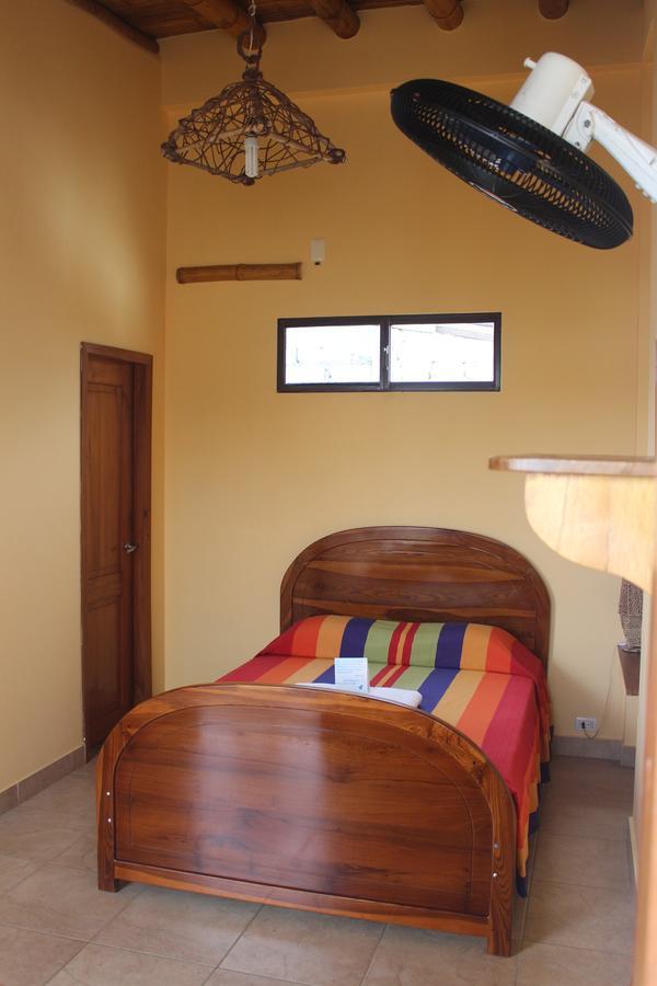 La Mariposa Hostal Olón Exteriör bild